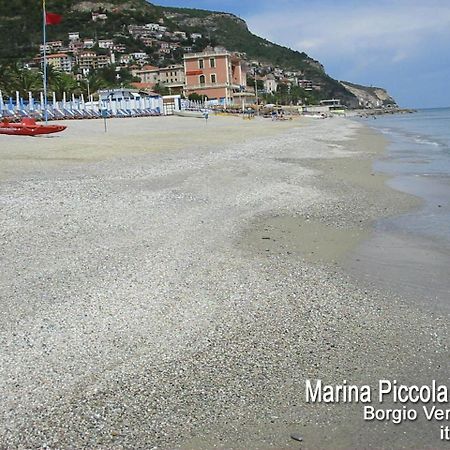 Ligure Residence Борджо-Верецци Экстерьер фото