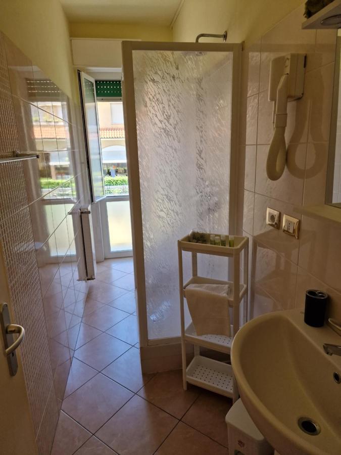 Ligure Residence Борджо-Верецци Экстерьер фото
