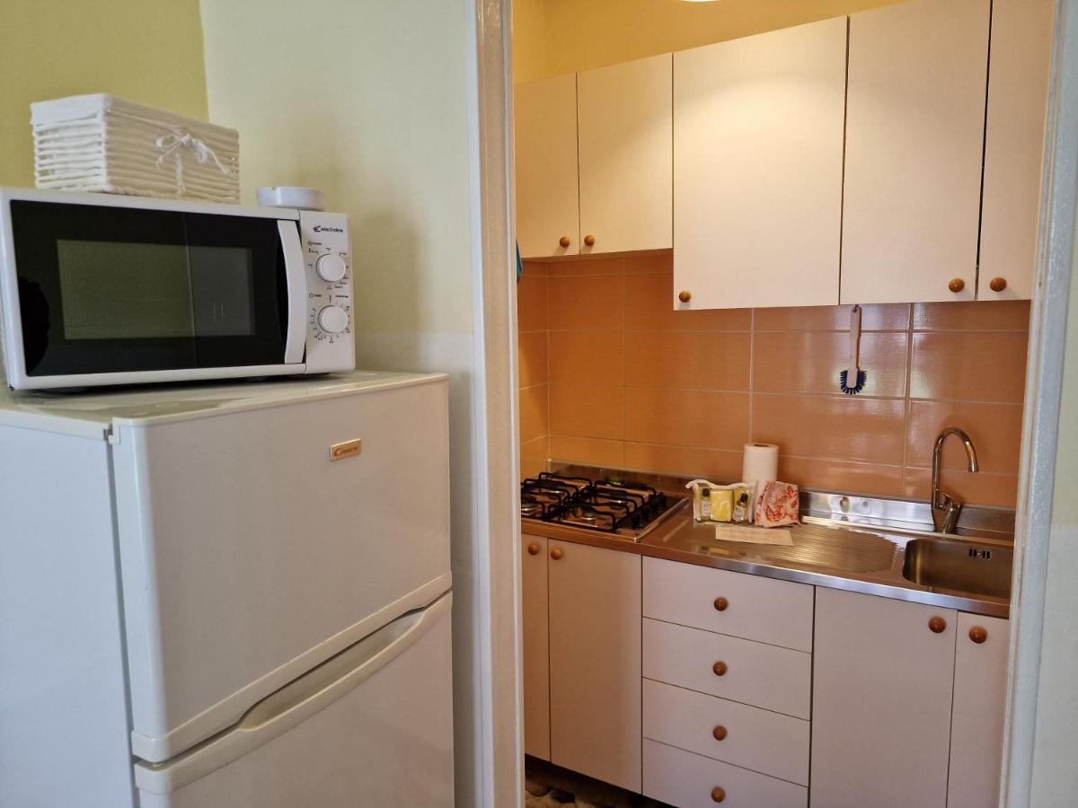 Ligure Residence Борджо-Верецци Экстерьер фото