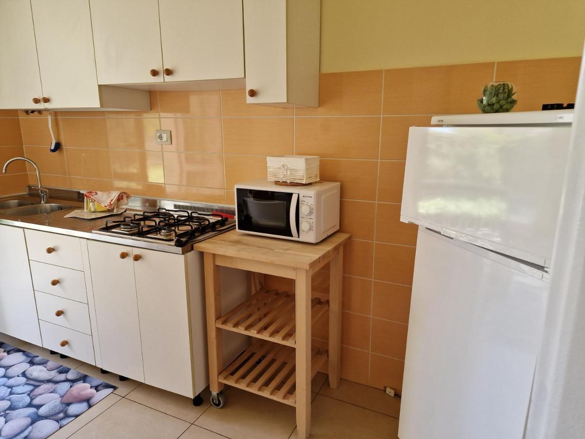 Ligure Residence Борджо-Верецци Экстерьер фото