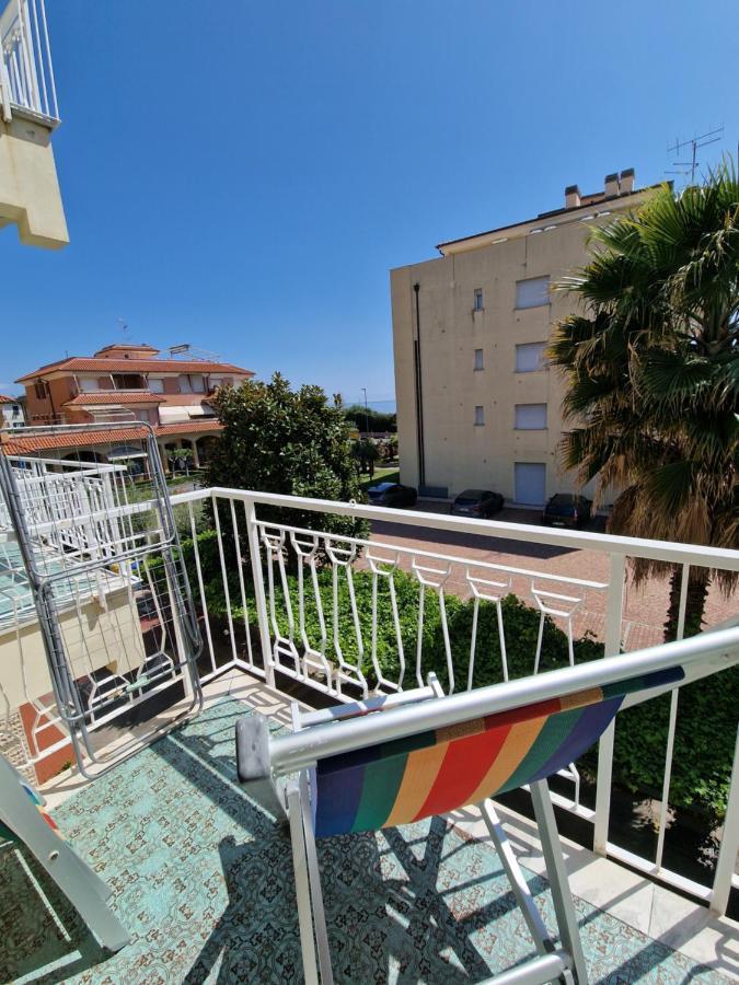 Ligure Residence Борджо-Верецци Экстерьер фото