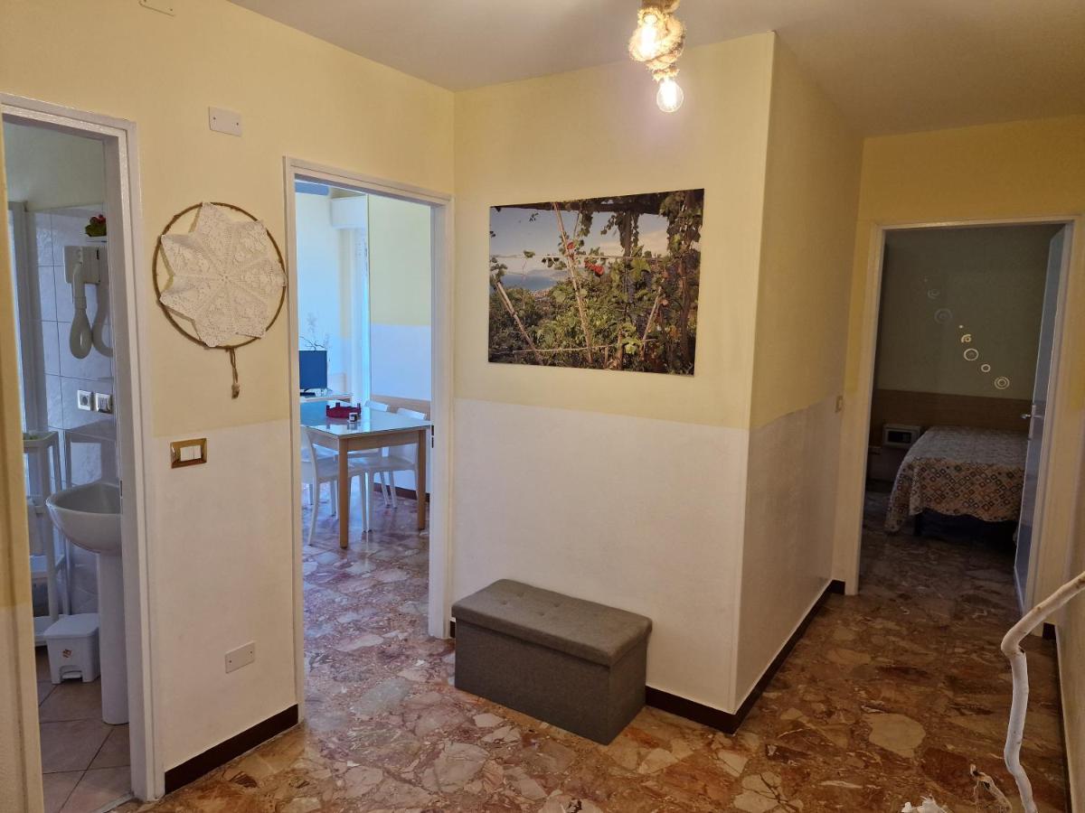 Ligure Residence Борджо-Верецци Экстерьер фото