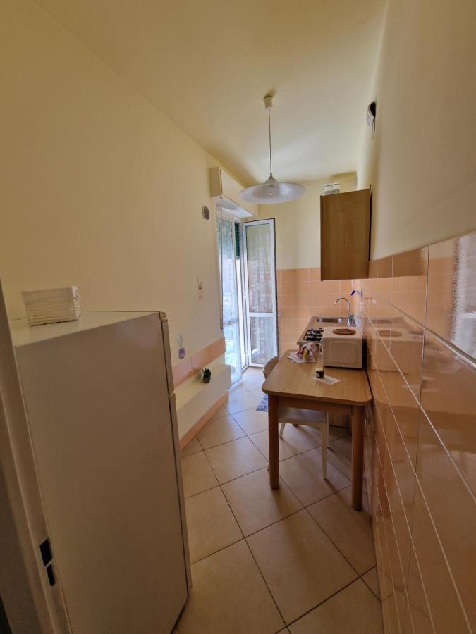 Ligure Residence Борджо-Верецци Экстерьер фото